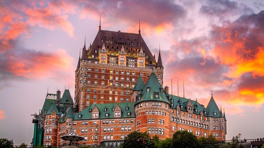 50个最具标志性的现代建筑- Château Frontenac